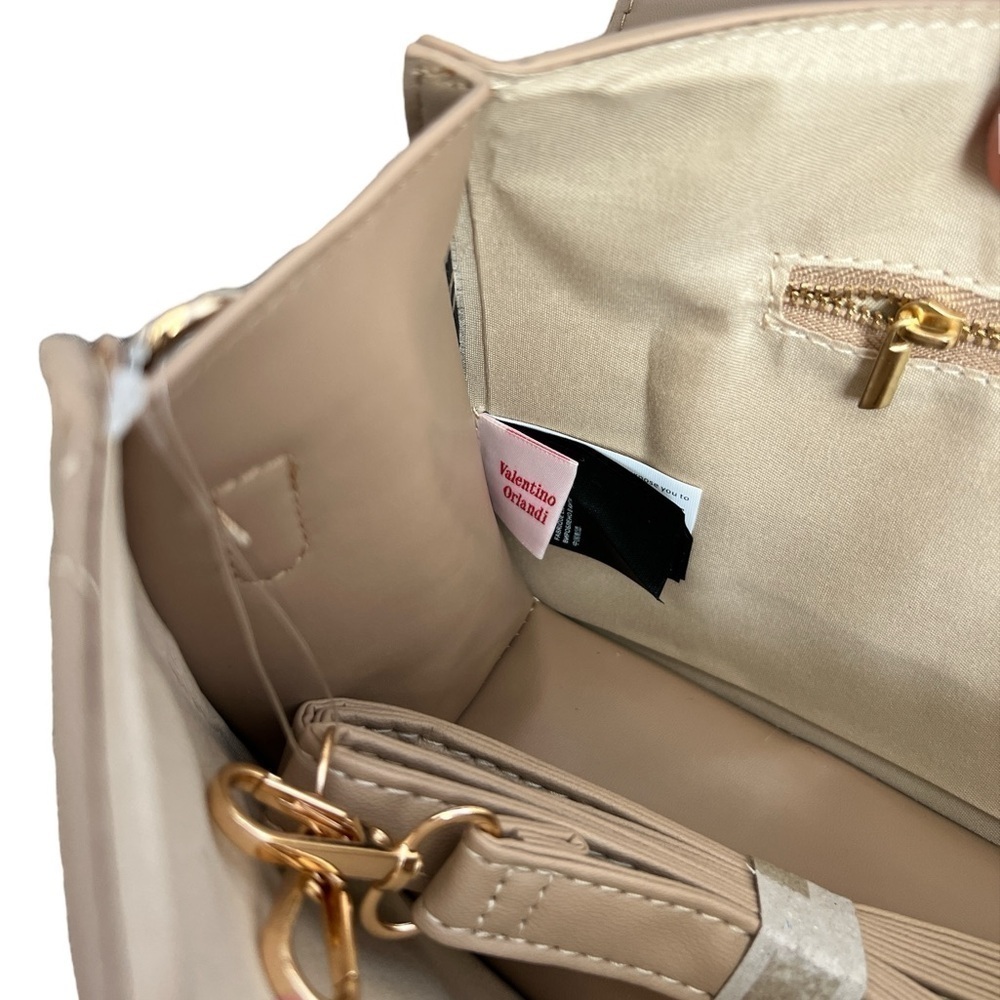 NWT Valentino Orlandi Quilted Lunchbox  Bag with Crossbody Strap - Picture 9 of 10